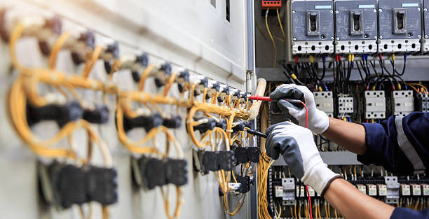 Professional Electrician technician working in Overlea, MD